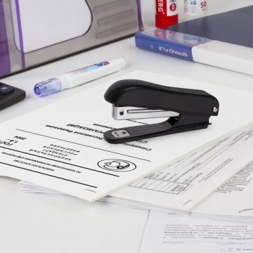 Степлер №10 до 12 листов,  с антистеплером, черный STAFF Profit