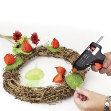 Клеевой пистолет 15 Вт, для стержня 7 мм, BRAUBERG, в блистере 1/24/48